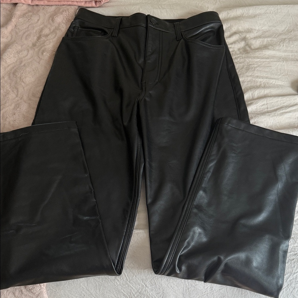 Abercrombie & Fitch Black High-Rise Pants